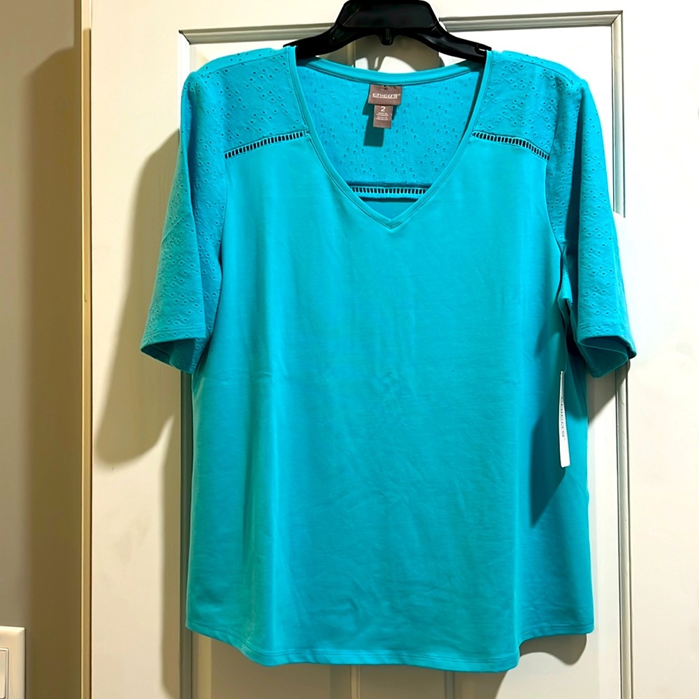Chico’s top NWT.